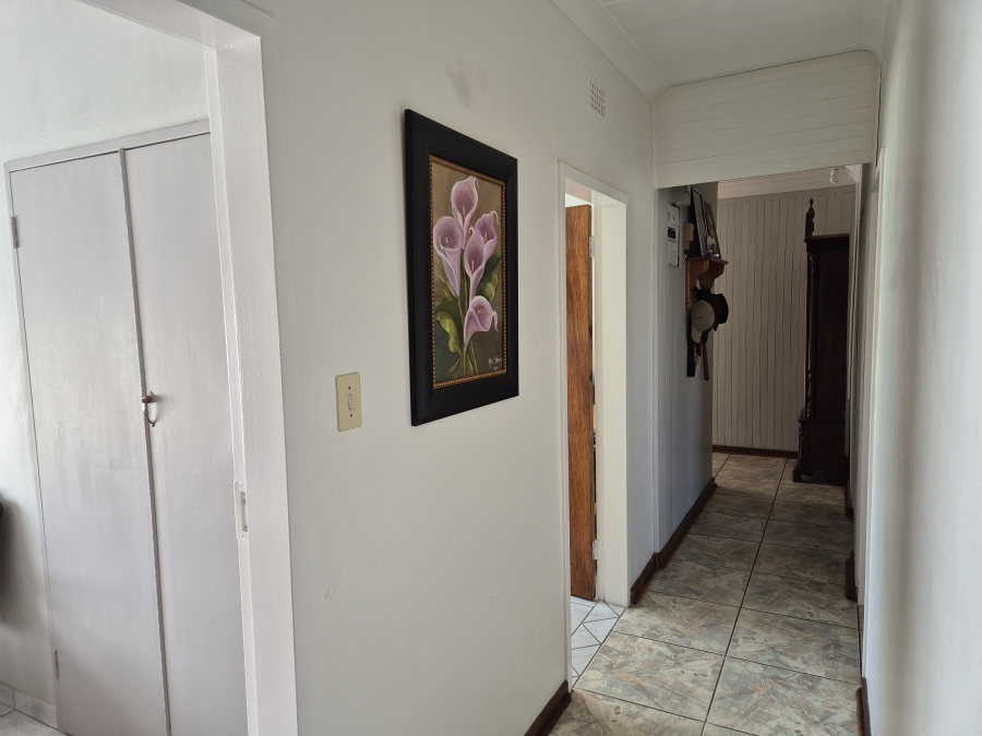 3 Bedroom Property for Sale in Flamwood North West